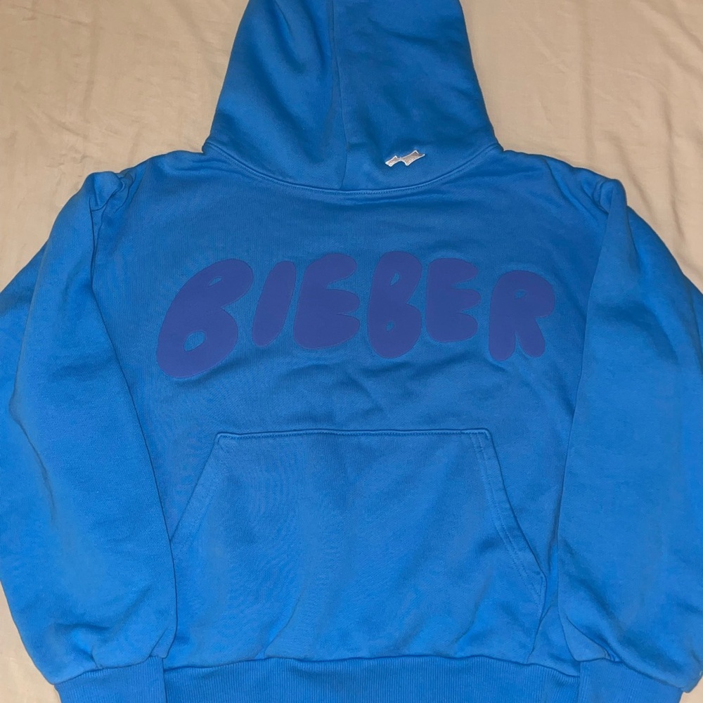 Justin Bieber SKYLRK blue hoodie from Coachella